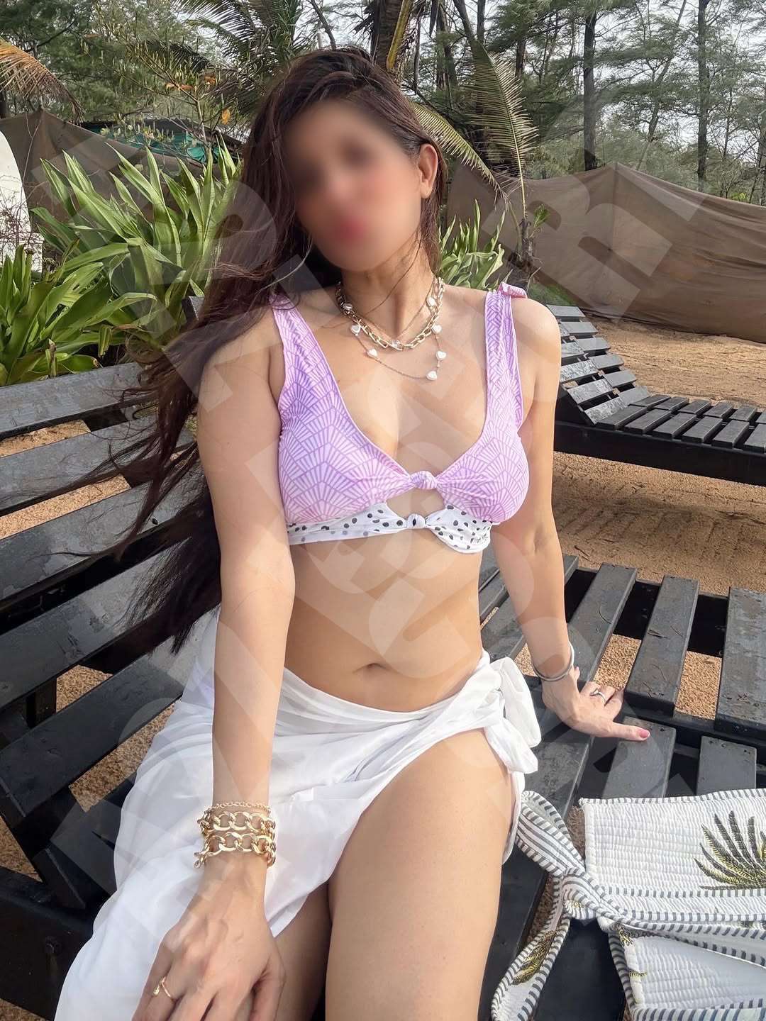 call girls in Nizamabad with stunning companions, playful brunette Call Girl in Nizamabad enjoying the outdoors